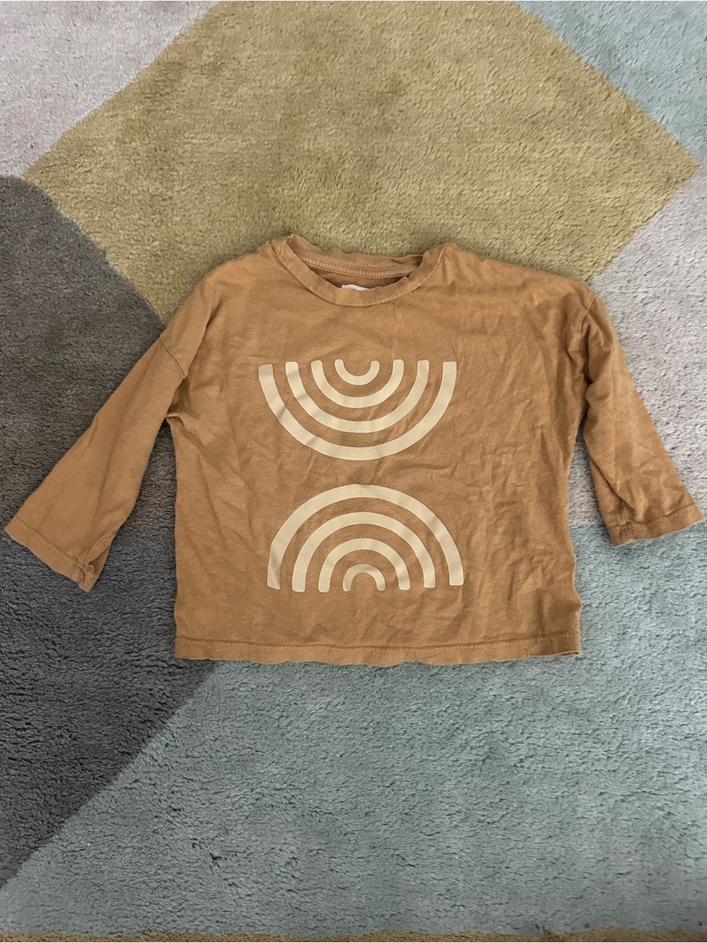 Kids Long-Sleeve Graphic Top in Tan